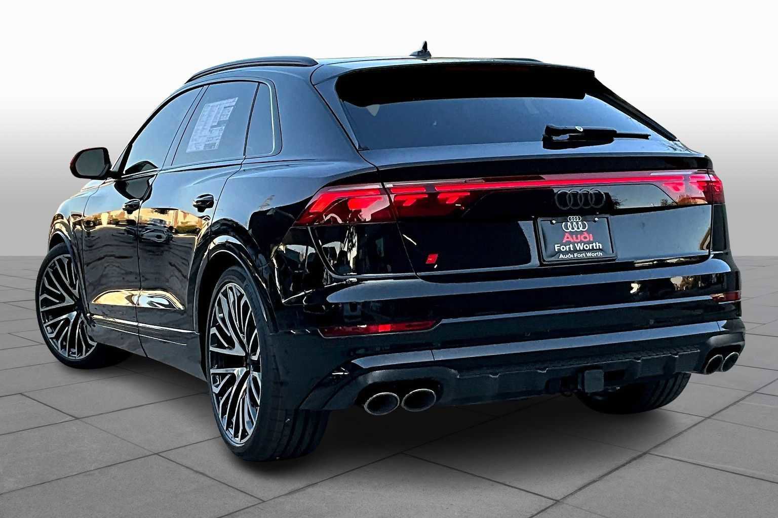 New 2026 Audi SQ8 Prestige image 12