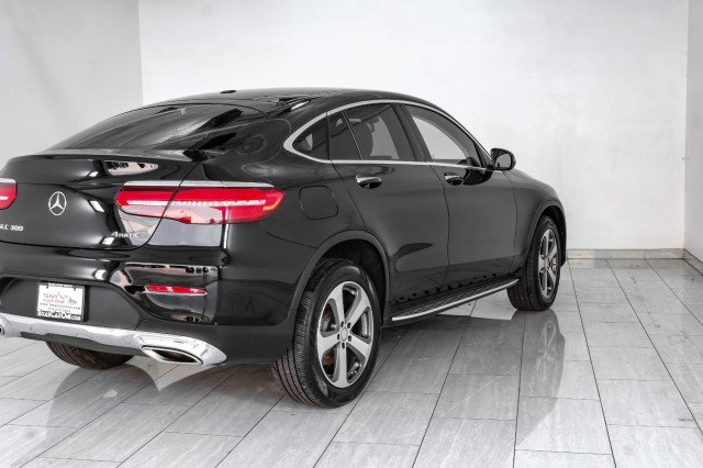 Used 2017 Mercedes-Benz GLC 300 4MATIC Coupe image 62