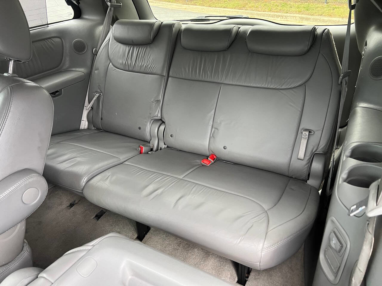 Used 2009 Toyota Sienna XLE FWD image 9