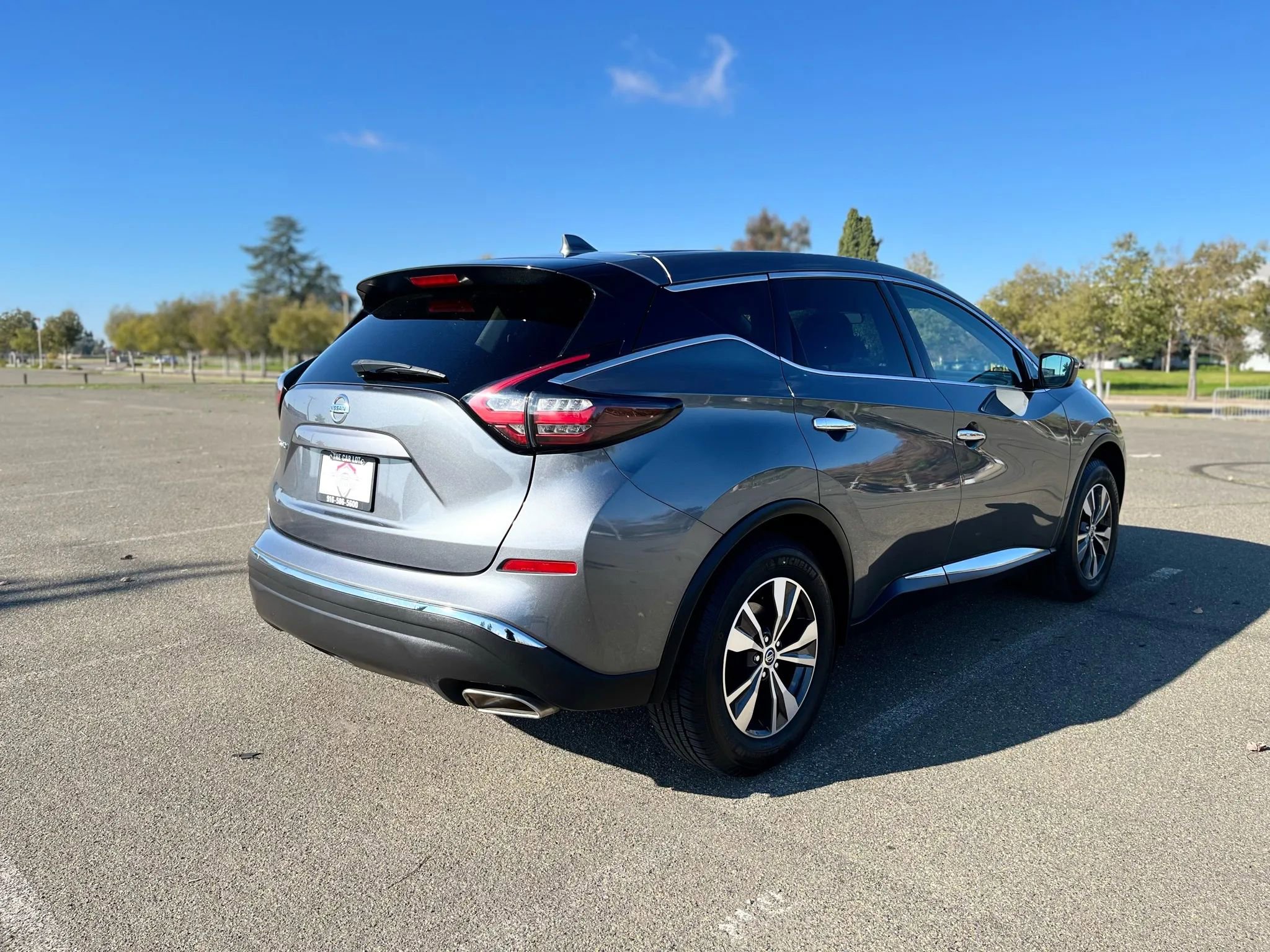 Used 2019 Nissan Murano S image 5