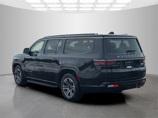 Used 2024 Jeep Wagoneer L Series II w/ Flexible Seating Group image 5