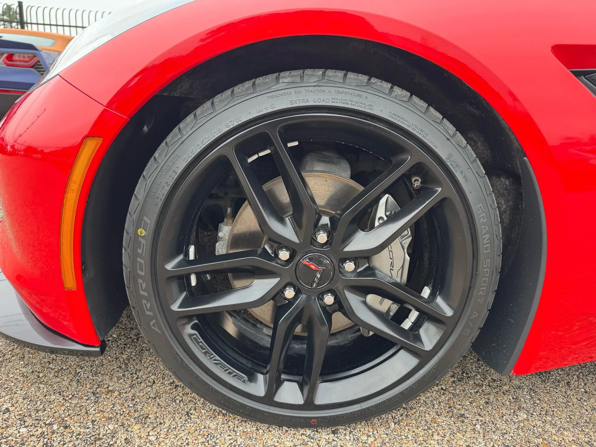 Used 2018 Chevrolet Corvette Stingray Coupe 2D w/ Carbon Flash Badge Package image 14