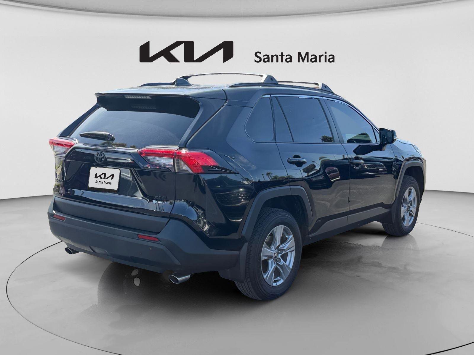 Used 2025 Toyota RAV4 XLE w/ Convenience Package AWD/4WD image 8