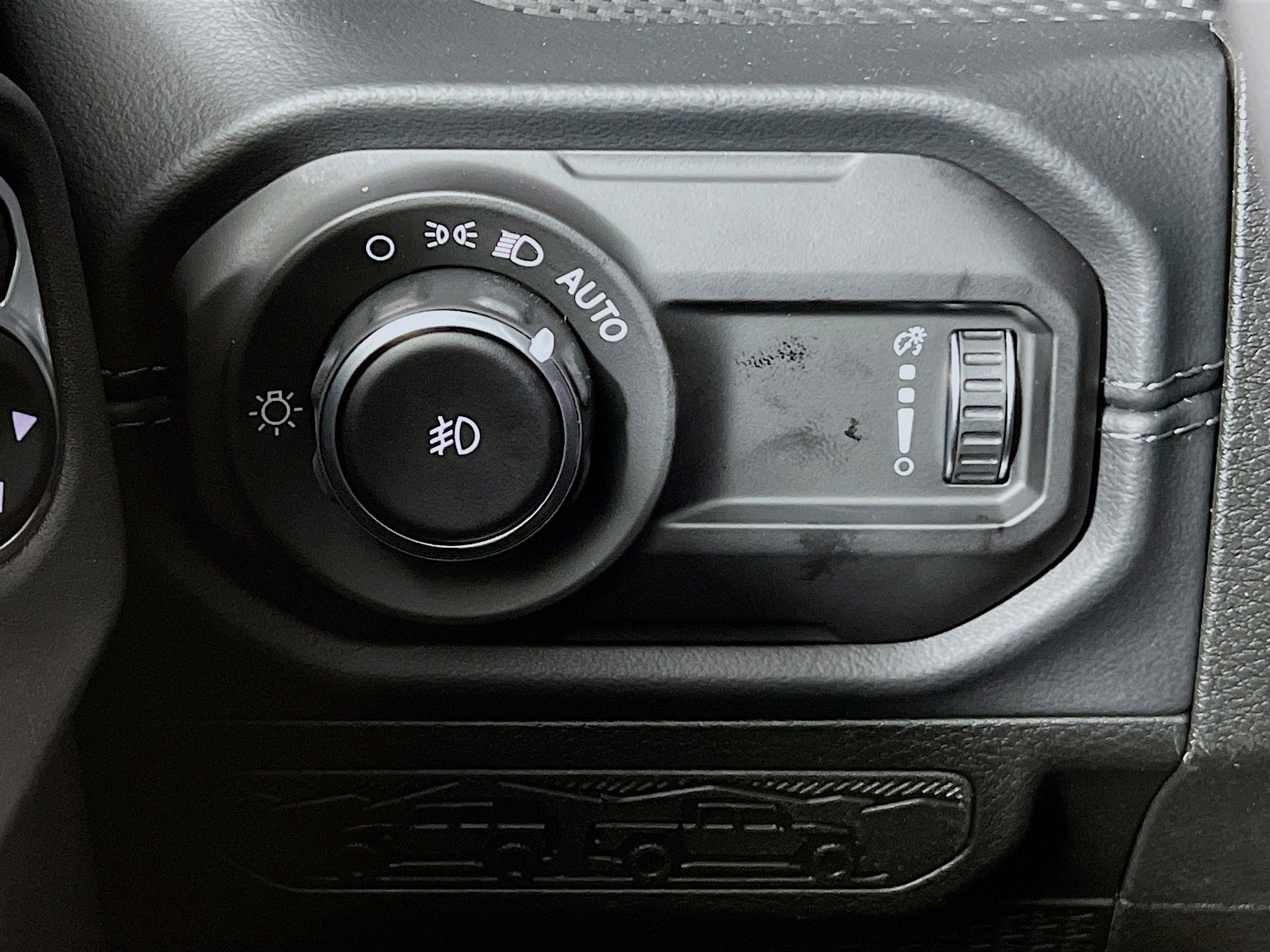 New 2026 Jeep Wrangler Unlimited Rubicon image 13