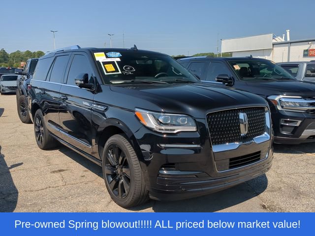 Used 2024 Lincoln Navigator Reserve AWD/4WD image 5