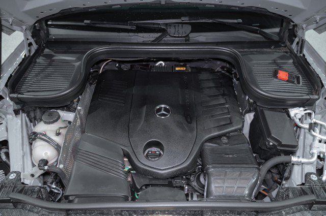 Certified 2026 Mercedes-Benz GLS 450 4MATIC image 25