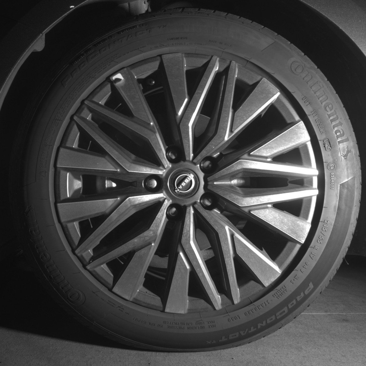 Used 2025 Nissan Altima 2.5 SV image 12