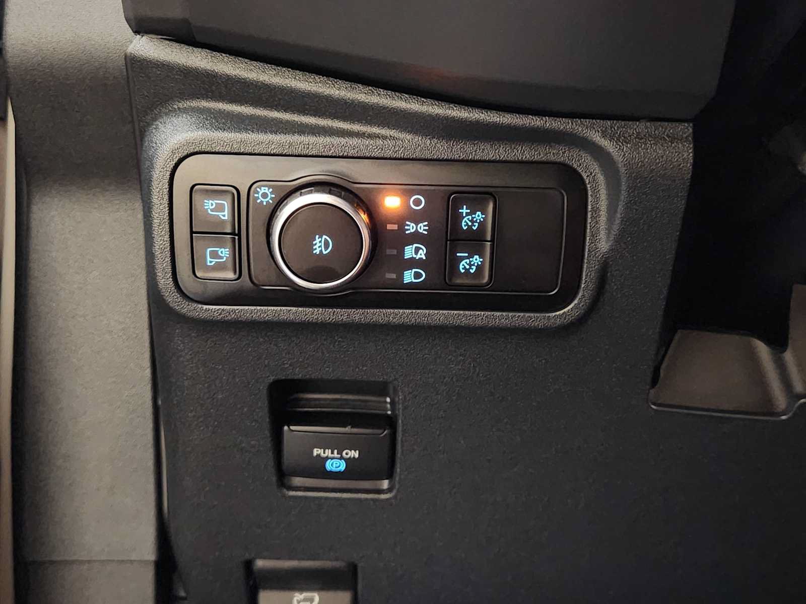 Used 2025 Ford Bronco Raptor AWD/4WD image 22
