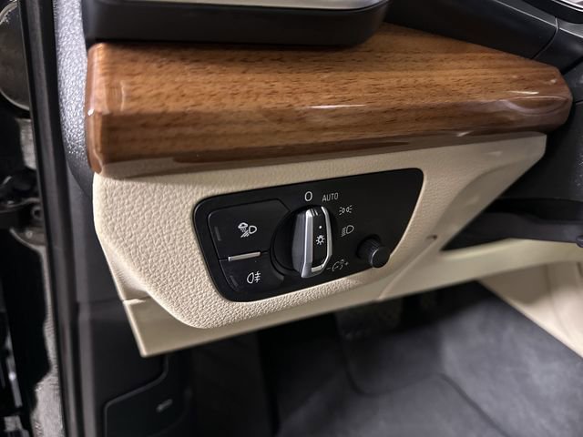 Used 2022 Audi Q5 2.0T Premium Plus w/ Premium Plus Package image 18