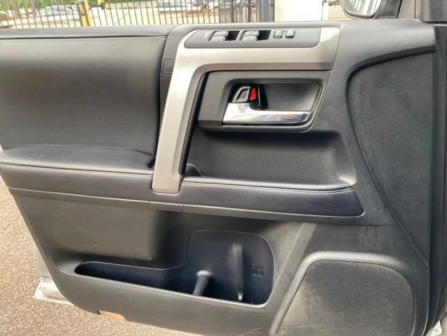 Used 2017 Toyota 4Runner SR5 RWD image 18