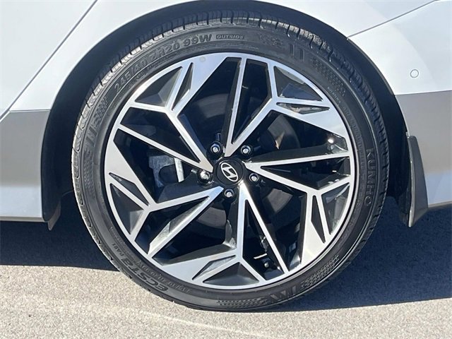 Certified 2023 Hyundai Ioniq 6 Limited image 13