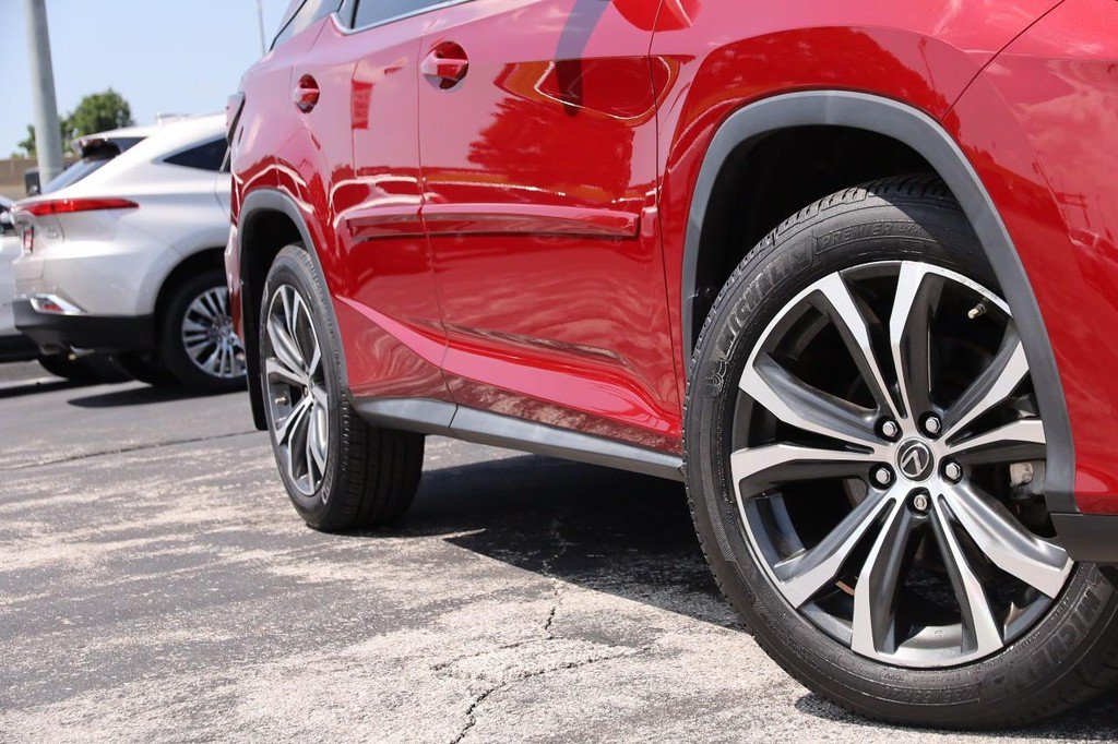 Used 2022 Lexus RX 350L Premium w/ Premium Package AWD/4WD image 3