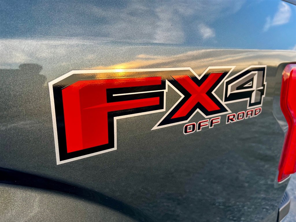 Used 2018 Ford F150 Lariat image 19