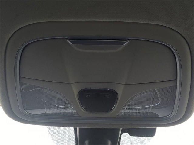 Used 2016 Chrysler 200 C image 21