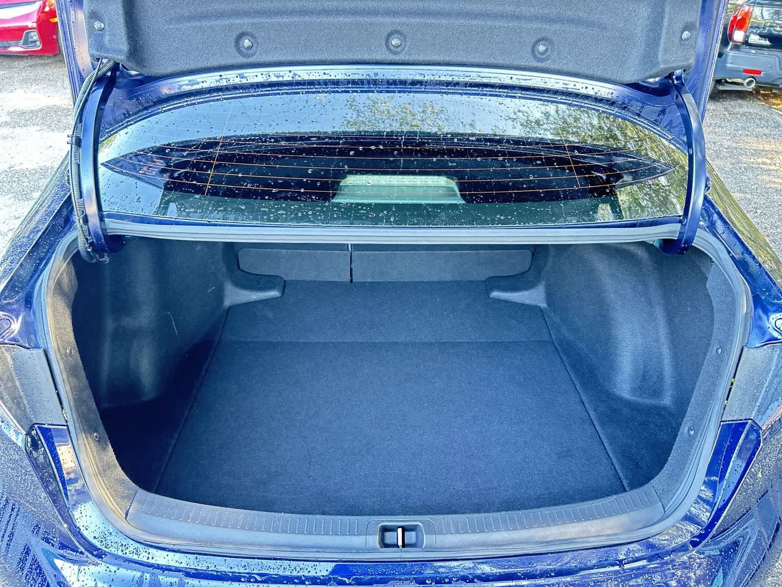 Used 2022 Toyota Corolla SE FWD image 9