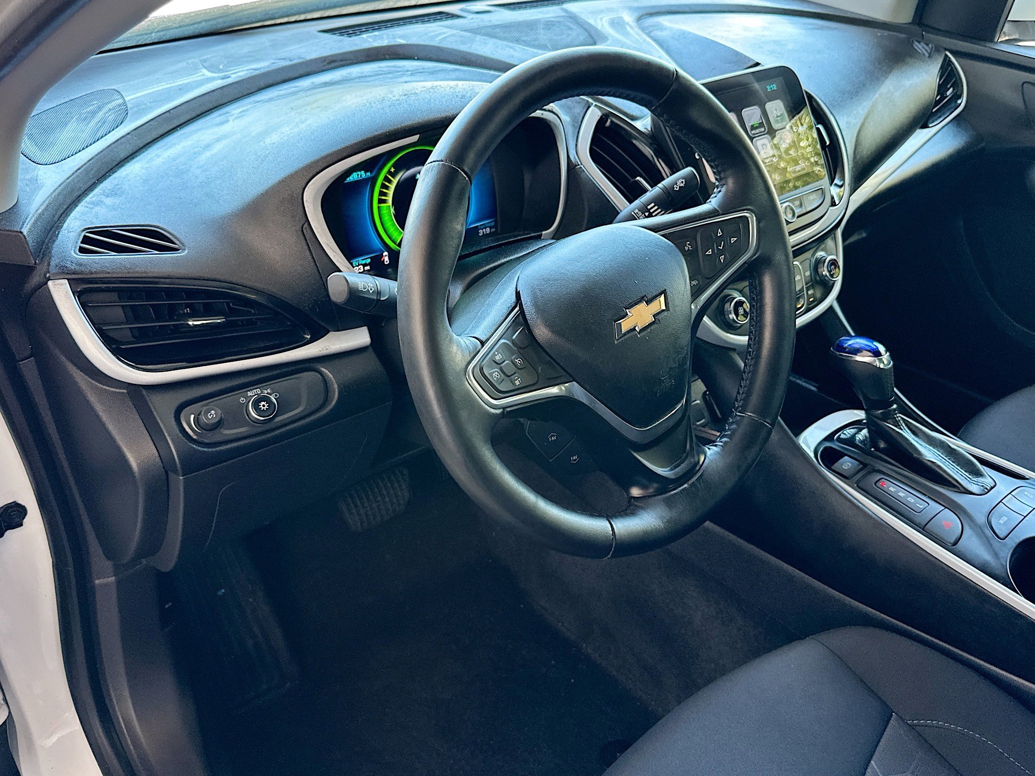 Used 2017 Chevrolet Volt LT image 8