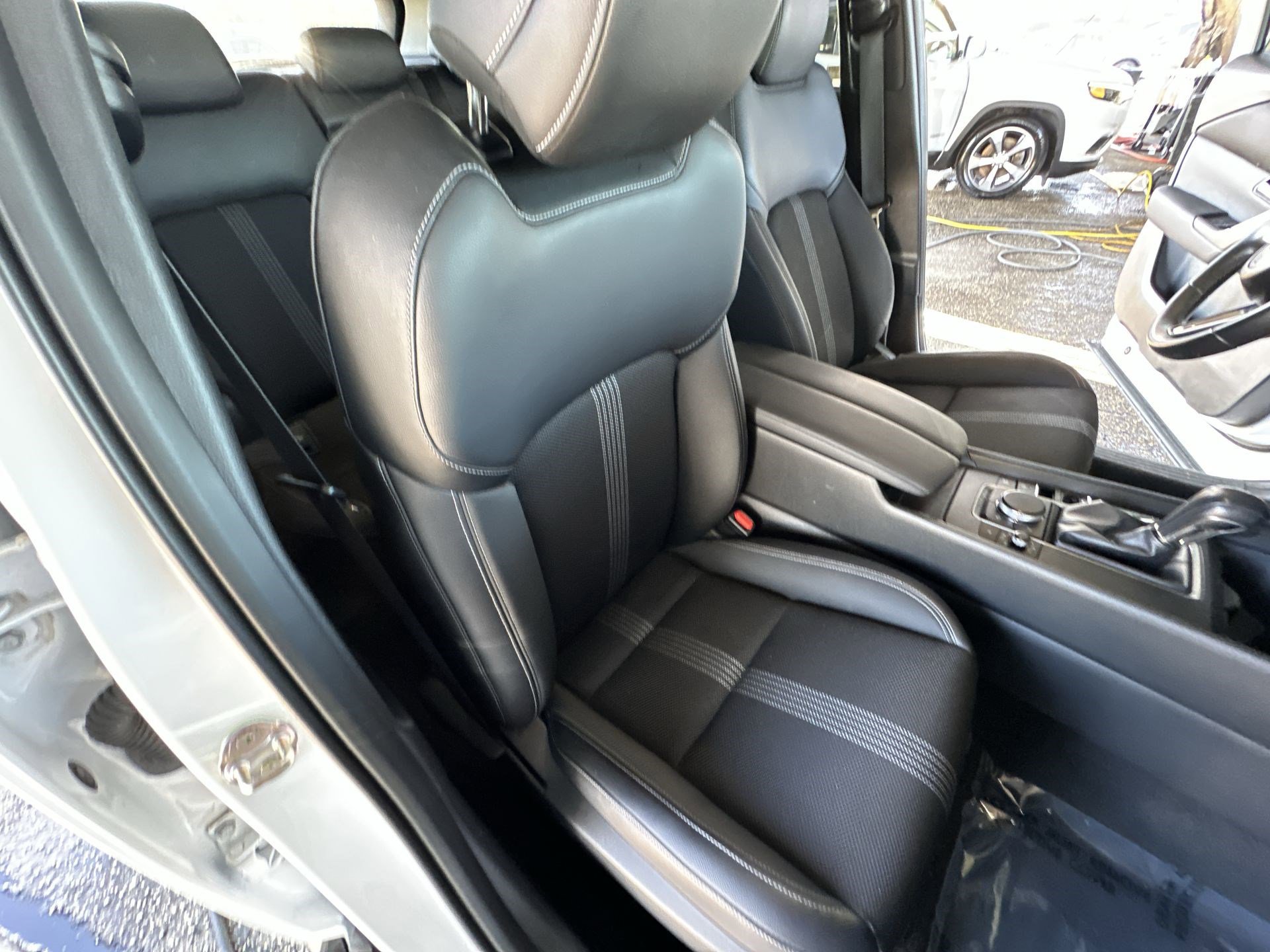 Used 2023 MAZDA CX-50 2.5 S w/ Preferred Plus Pkg image 28