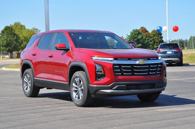 New 2025 Chevrolet Equinox LT w/ Safety and Technology Package