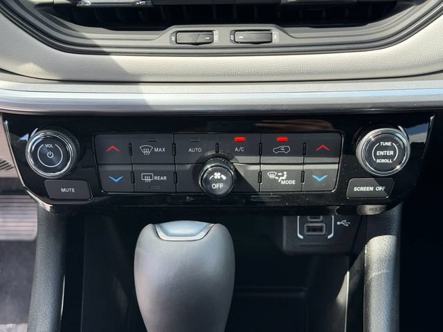 New 2026 Jeep Compass Limited AWD/4WD image 17