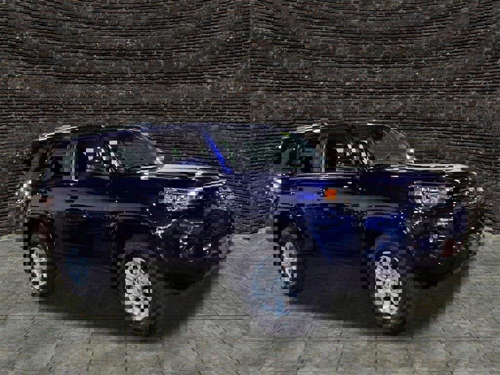 Used 2023 Toyota 4Runner SR5 image 1