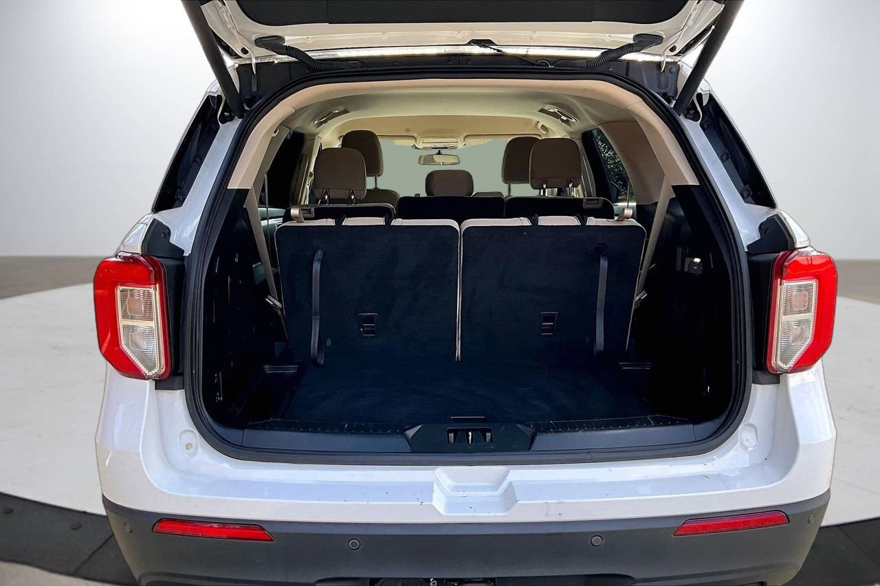 Used 2021 Ford Explorer 4WD w/ Class III Trailer Tow Package image 25