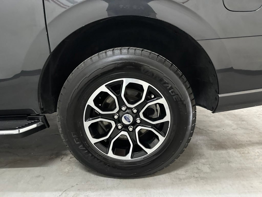 Used 2023 Ford Expedition Max XLT RWD image 58