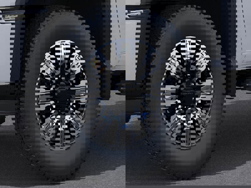 New 2025 GMC Sierra 2500 Denali w/ Technology Package AWD/4WD image 9