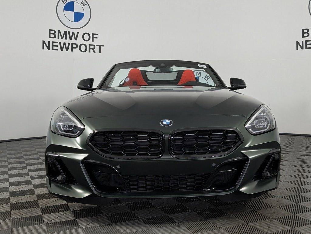 New 2026 BMW Z4 M40i w/ Premium Package image 4