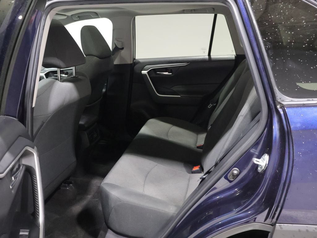 Used 2022 Toyota RAV4 XLE w/ Convenience Package AWD/4WD image 19