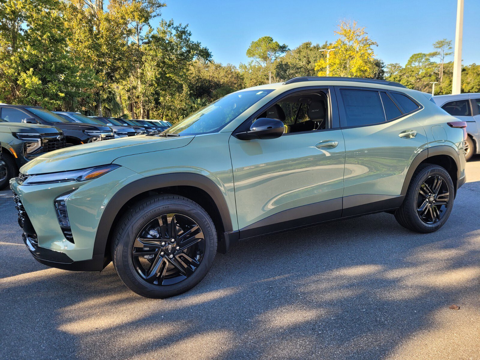 New 2025 Chevrolet Trax ACTIV w/ Driver Confidence Package