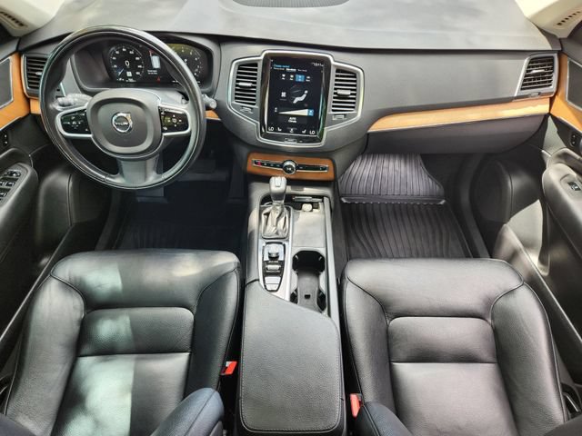 Used 2021 Volvo XC90 T6 Momentum AWD/4WD image 27