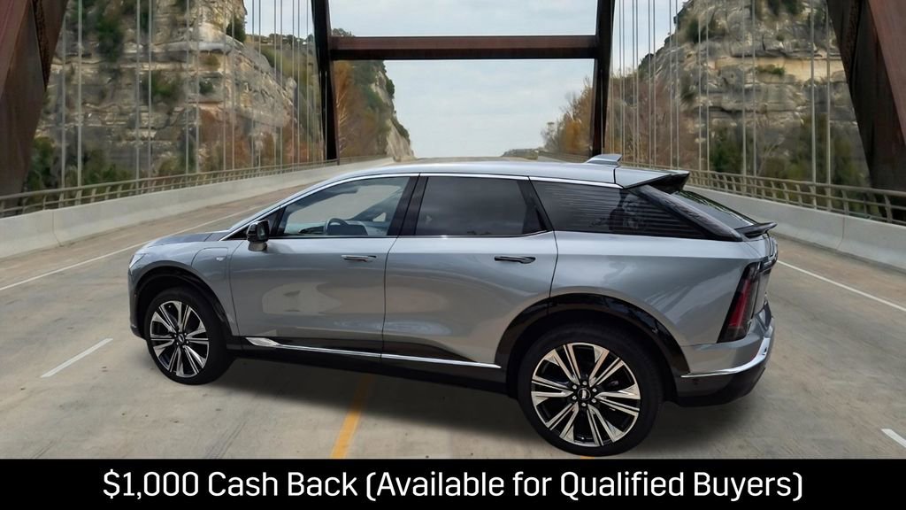 New 2026 Cadillac Optiq Luxury 2 w/ LPO, Floor Liner Package AWD/4WD image 7