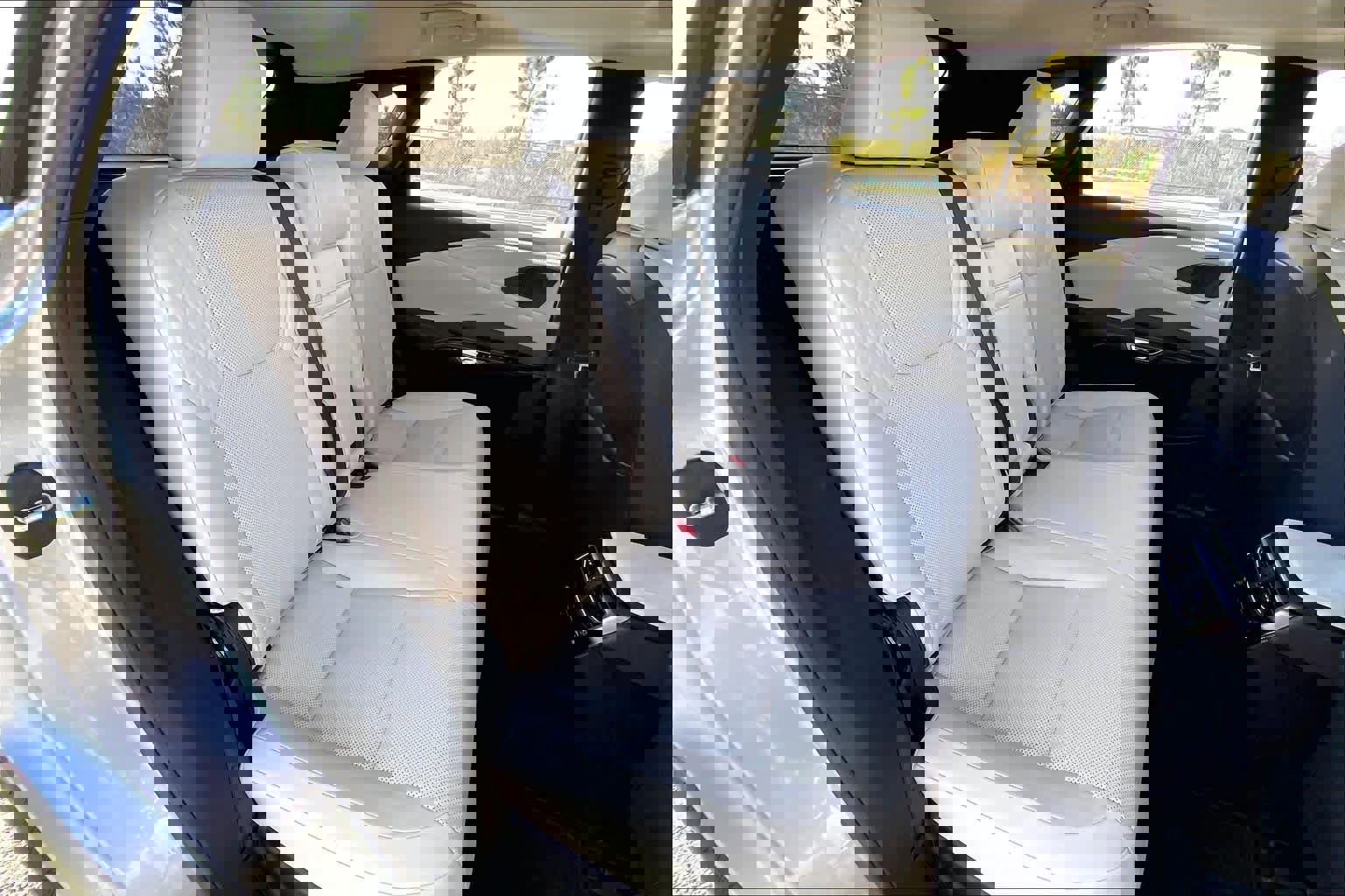 Used 2023 Lexus RX 350 Premium image 19