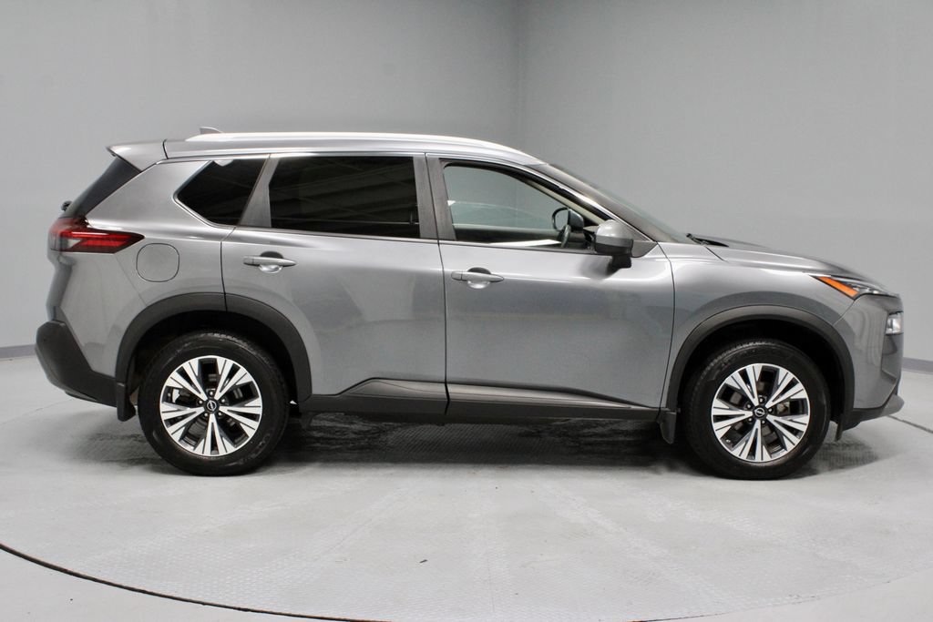 Certified 2023 Nissan Rogue SV w/ SV Premium B Package AWD/4WD image 6