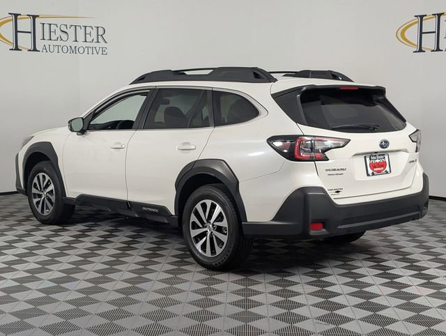 Used 2024 Subaru Outback Premium image 5