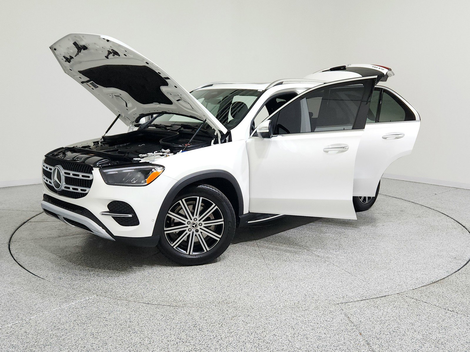 Certified 2025 Mercedes-Benz GLE 350 4MATIC image 6