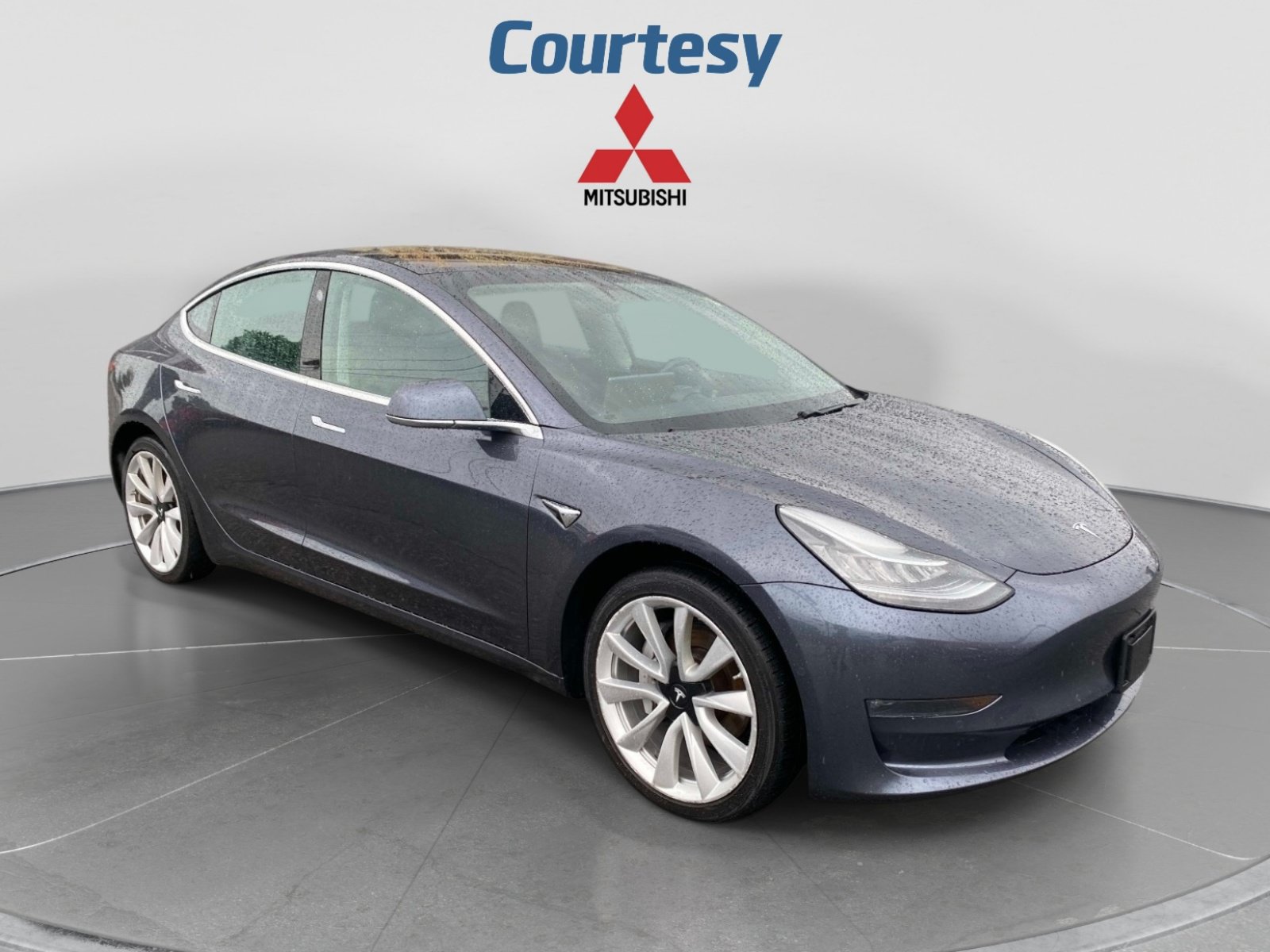 Used 2018 Tesla Model 3 Long Range RWD image 7