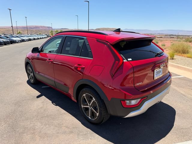 Used 2024 Kia Niro EX FWD image 10