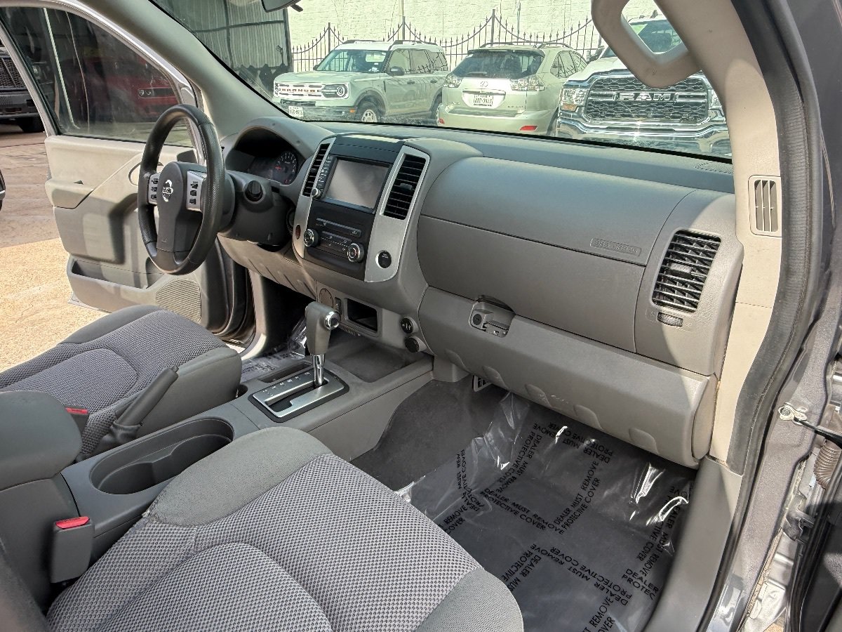 Used 2019 Nissan Frontier SV RWD image 17