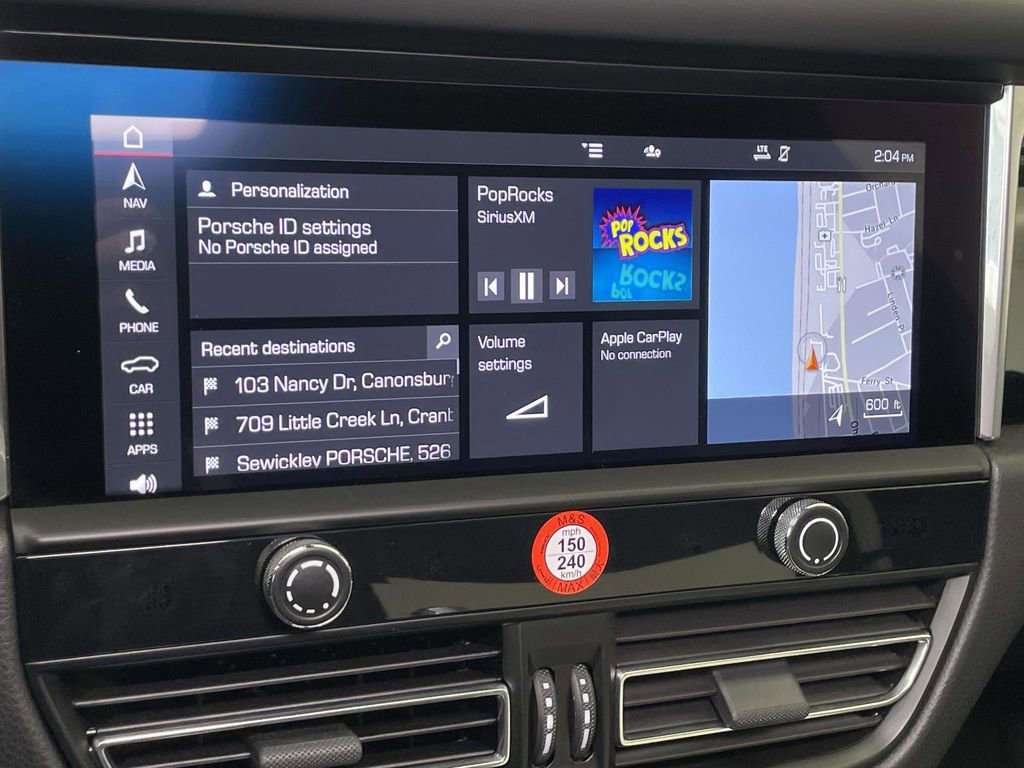 Certified 2025 Porsche Macan Turbo AWD/4WD image 29