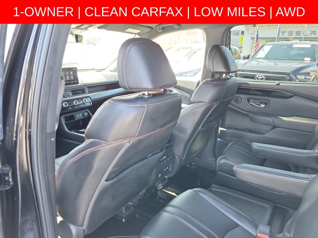 Used 2023 Honda Pilot TrailSport image 18