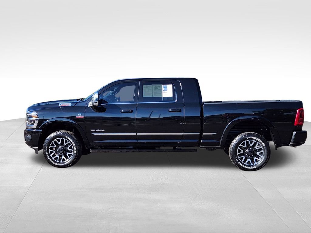 Used 2025 RAM 2500 Limited AWD/4WD image 2