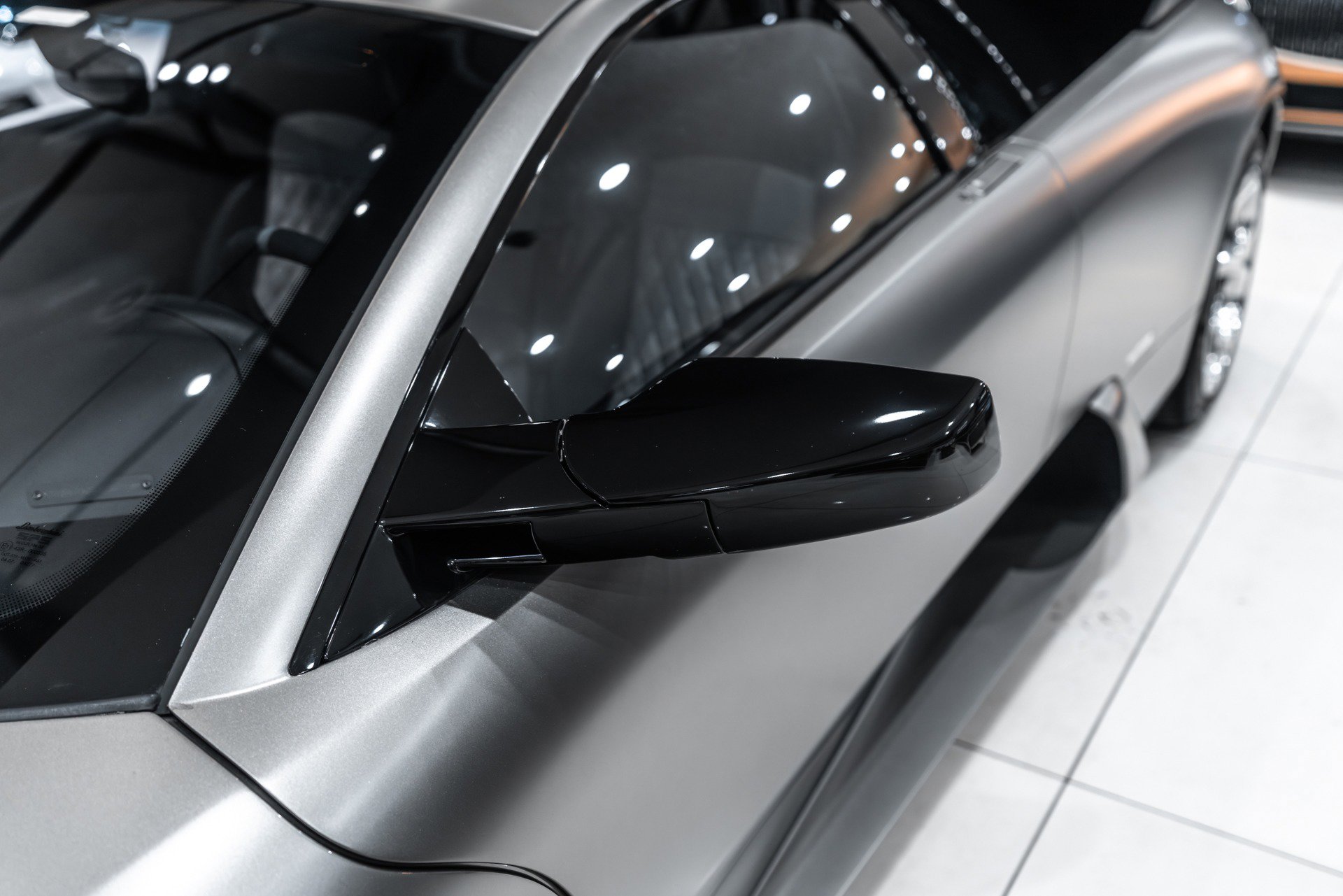 Used 2005 Lamborghini Murcielago Coupe image 35