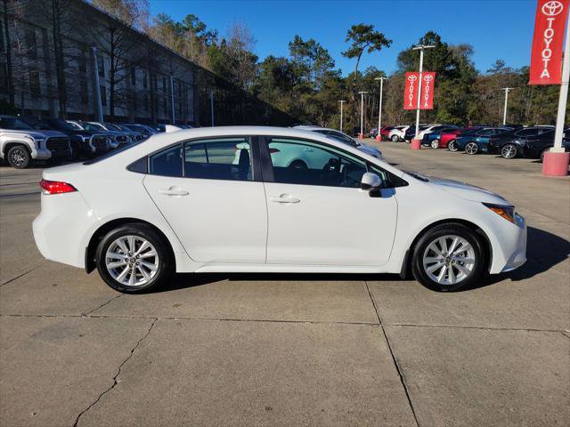 Certified 2025 Toyota Corolla LE image 8