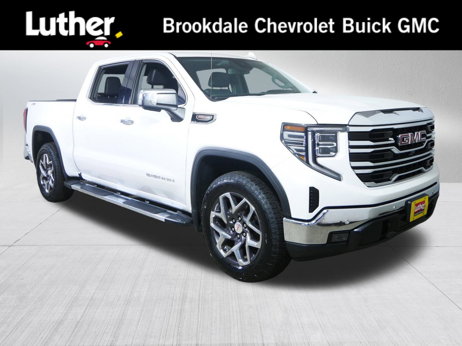 Used 2023 GMC Sierra 1500 SLT w/ SLT Premium Plus Package image 1