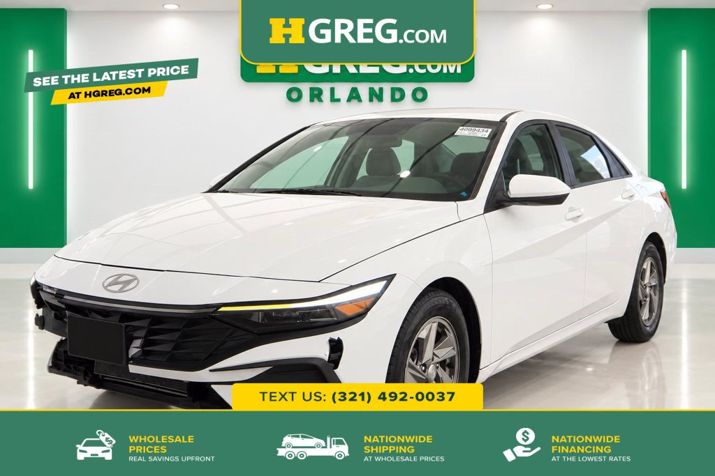 Used 2024 Hyundai Elantra SE