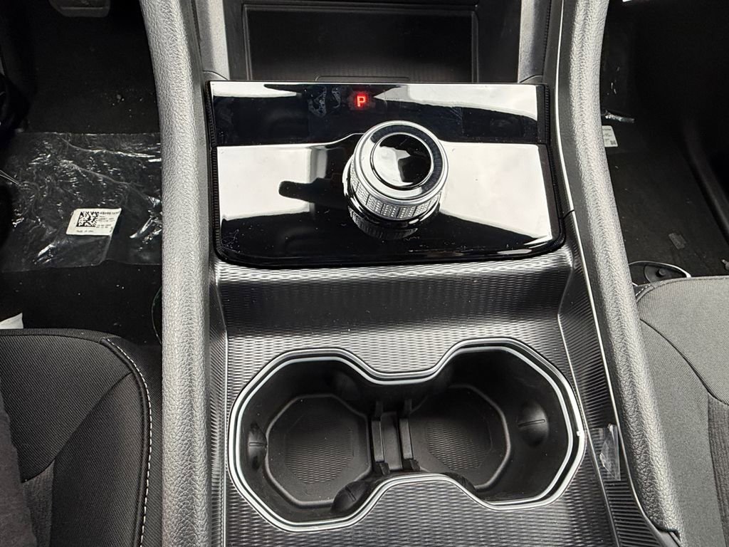 New 2025 Jeep Grand Cherokee Laredo X w/ Luxury Tech Group I image 15