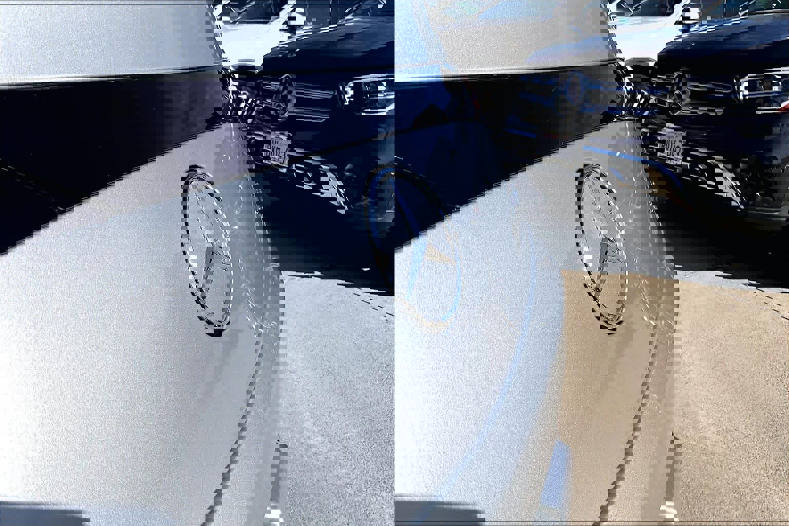 Used 2025 Mercedes-Benz CLE 300 4MATIC Coupe image 30