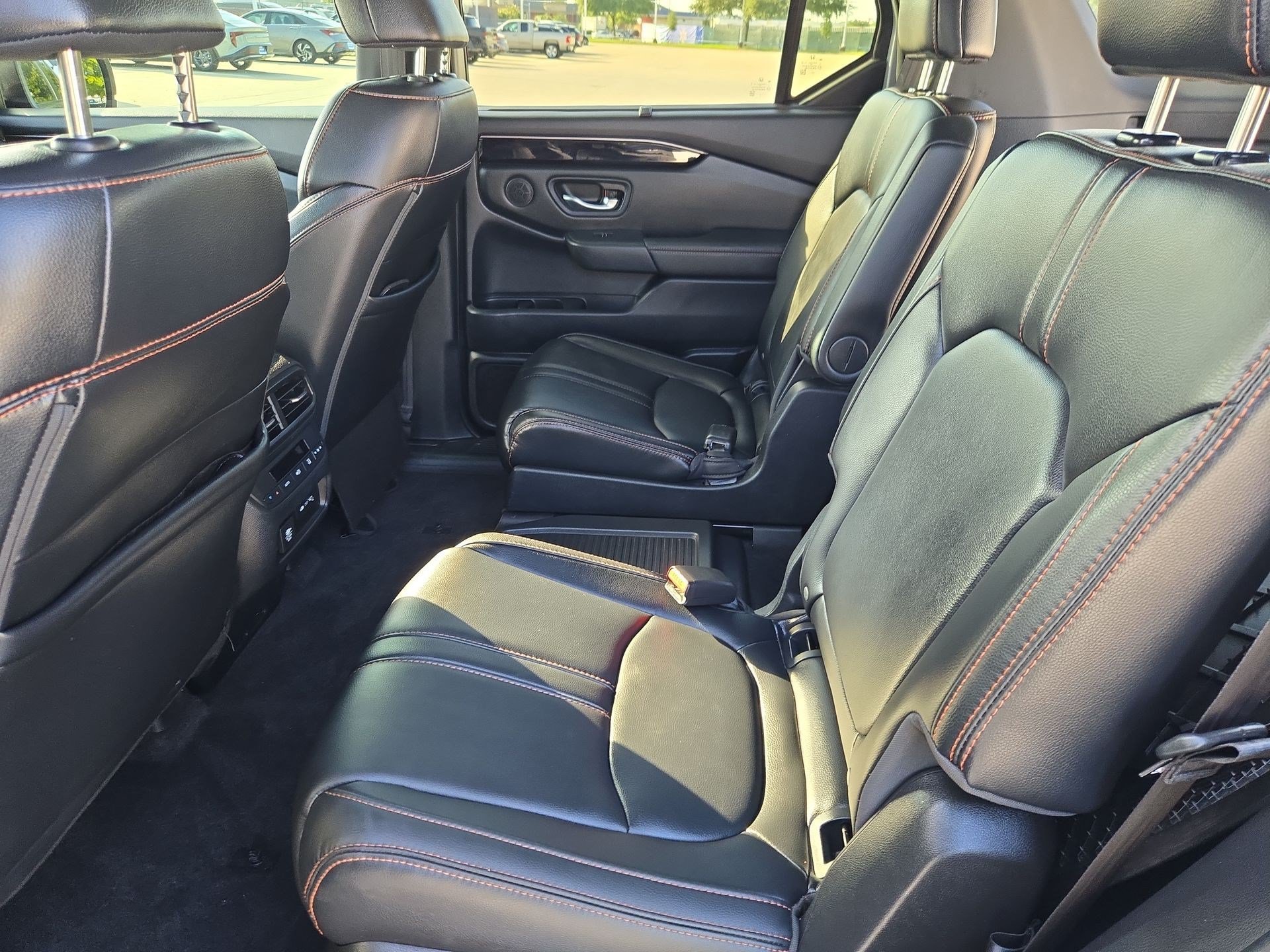 Used 2024 Honda Pilot TrailSport image 28