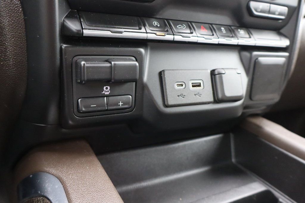 Used 2019 Chevrolet Silverado 1500 RST w/ All-Star Edition image 14